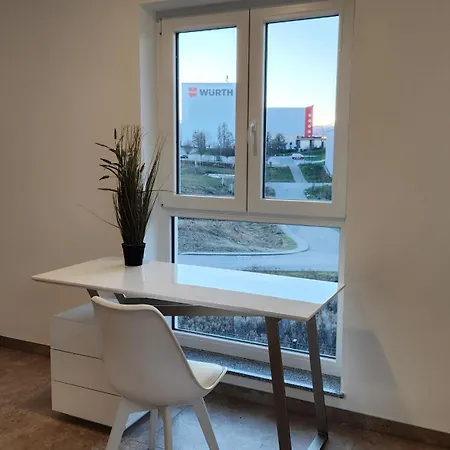 2 Schlafzimmer 300 M Zur Wuerth Hauptzentrale * Gaisbach